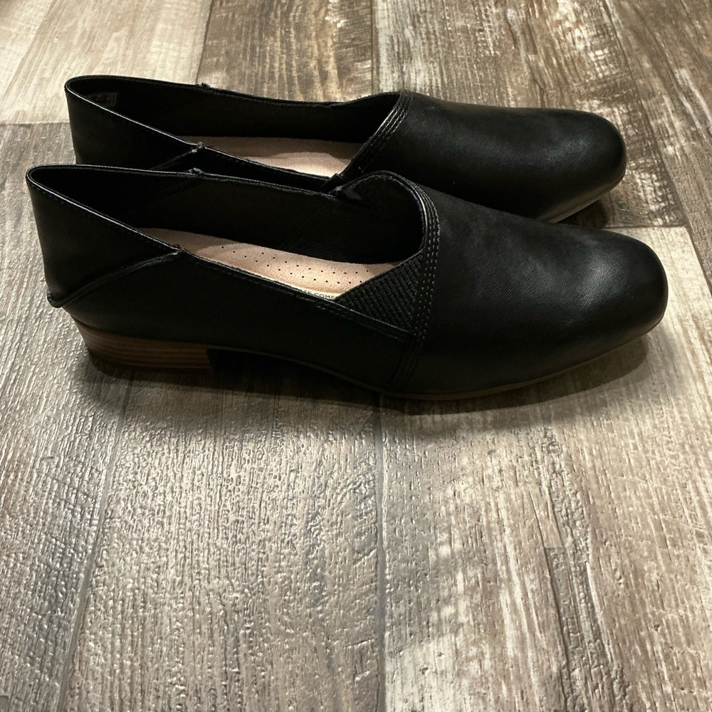 Clark’s Black Leather Low Block Heel Loafers Size 10 - Picture 8 of 16